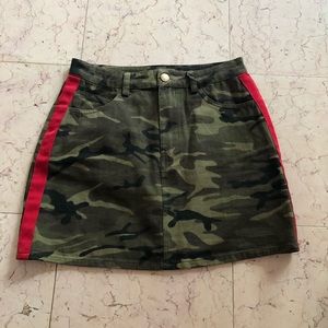 Forever 21 Camo Skirt